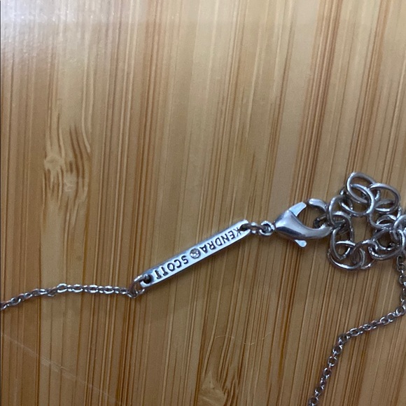 COPY - Kendra Scott Elisa  Silver cobalt cat’s eye necklace , lots of tarnishin… - Picture 4 of 8